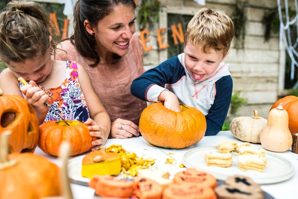 Pumpkin Carving - Fundraising for Halloween
